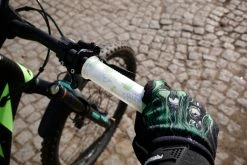 Elektrofahrrad24 Frozen Cool Grips - Poignées Personnalisables Avec Autocollant EBike24 5 Elektrofahrrad24 Frozen Cool Grips - Poignées Personnalisables Avec Autocollant EBike24 -Pas Cher Le Vélo Branché Magasin frozen cool grips poignees personnalisables 2 3840x2160