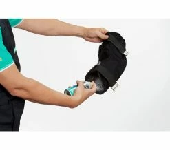 Motorex - Helmet Care Spray - Mousse Nettoyante Pour Casque Vélo -Pas Cher Le Vélo Branché Magasin motorex helmet care spray mousse casque velo detail 2 3840x2160