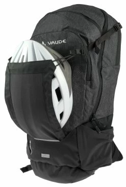 Vaude - EBracket 28 - Sac à Dos Avec Compartiment Batterie -Pas Cher Le Vélo Branché Magasin vaude ebracket 28 sac a dos avec compartiment batterie6 avec porte casque 3840x2160
